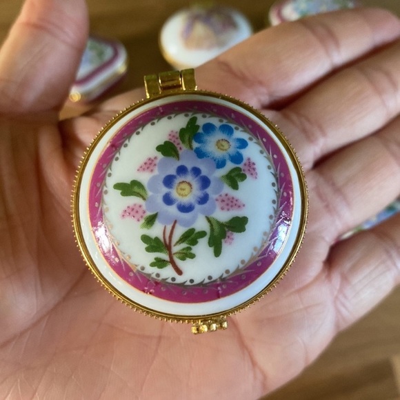 Pick 1 out of 9 Mini Ring/jewelry box - Picture 10 of 11